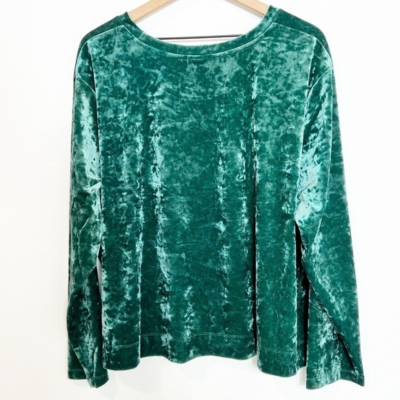 Ava & VIV Green Long Sleeve Plus Size Women Velvet Material Blouse 3X Brand New - Picture 3 of 5